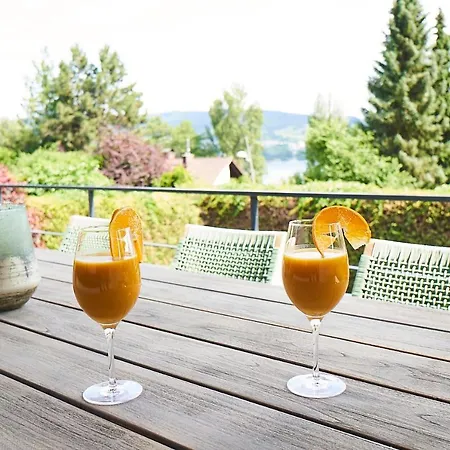 Primera Am Apartment