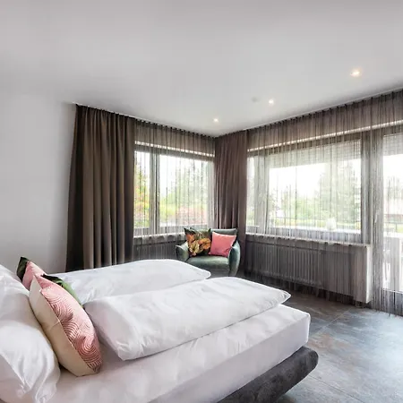 Apartment Primera Am Gaienhofen (Baden-Wurttemberg)